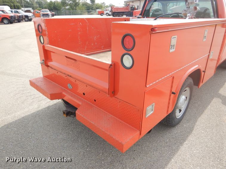 image for item DB4976 2008 Ford F250 Super Duty utility bed pickup truck