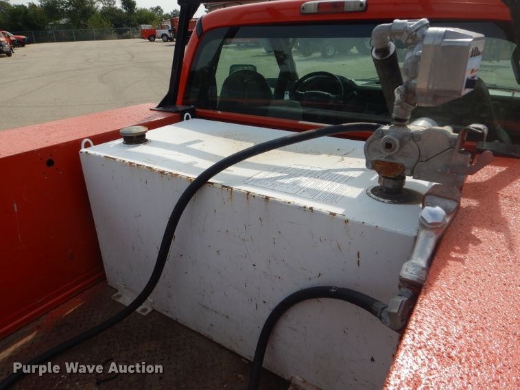 image for item DB4976 2008 Ford F250 Super Duty utility bed pickup truck