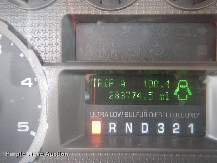 image for item DB4977 2009 Ford F250 Super Duty utility bed pickup truck