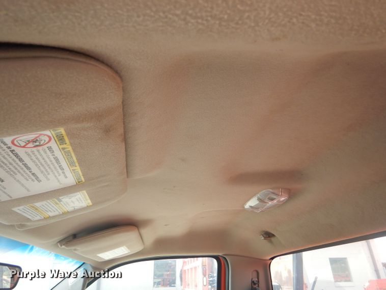 image for item DB4977 2009 Ford F250 Super Duty utility bed pickup truck