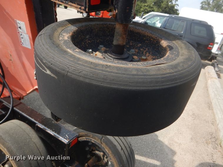 image for item DB4978 2011 Land Pride RCBM6610 rotary mower