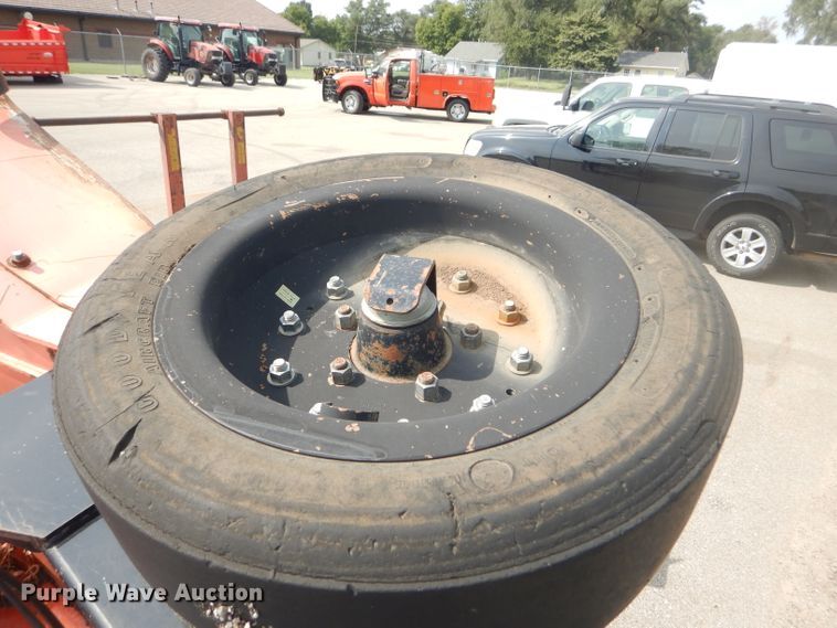 image for item DB4978 2011 Land Pride RCBM6610 rotary mower