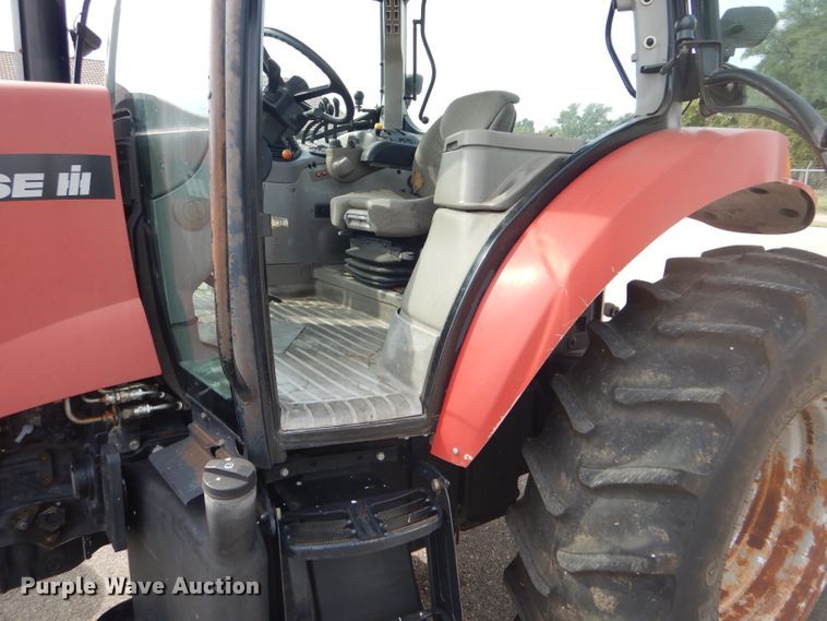 image for item DB4979 2004 Case MXU-100 tractor