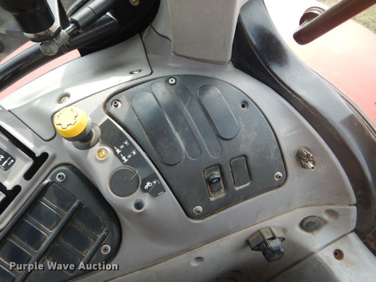 image for item DB4980 2004 Case MXU-100 tractor