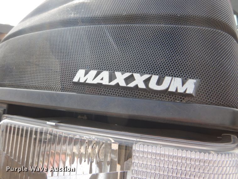 image for item DB4980 2004 Case MXU-100 tractor