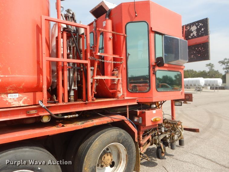 image for item DB4983 2003 Sterling Condor paint striping truck