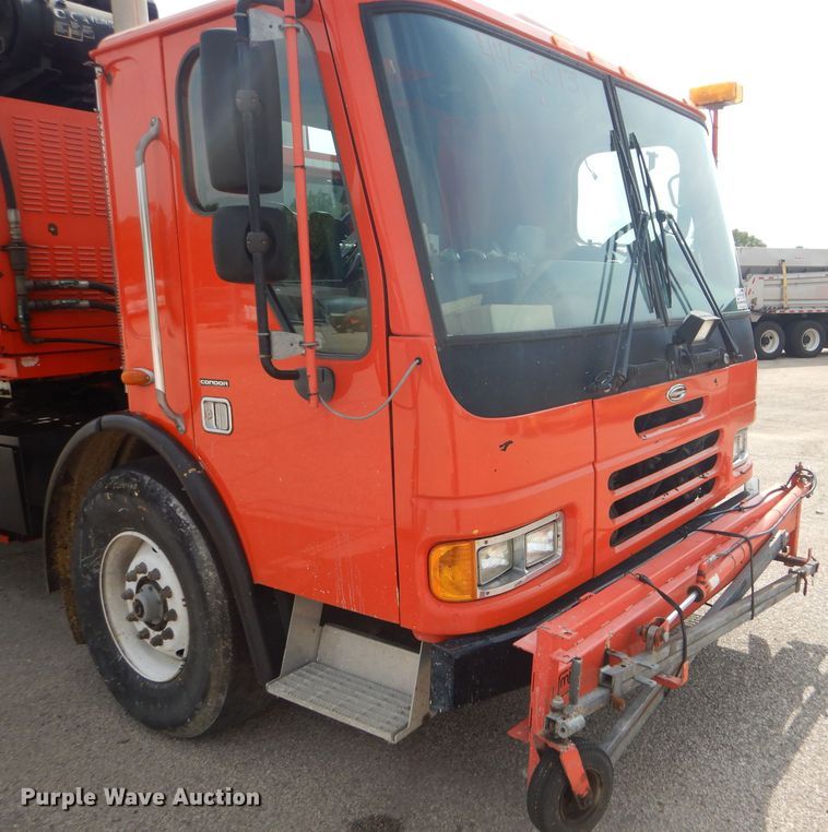 image for item DB4983 2003 Sterling Condor paint striping truck