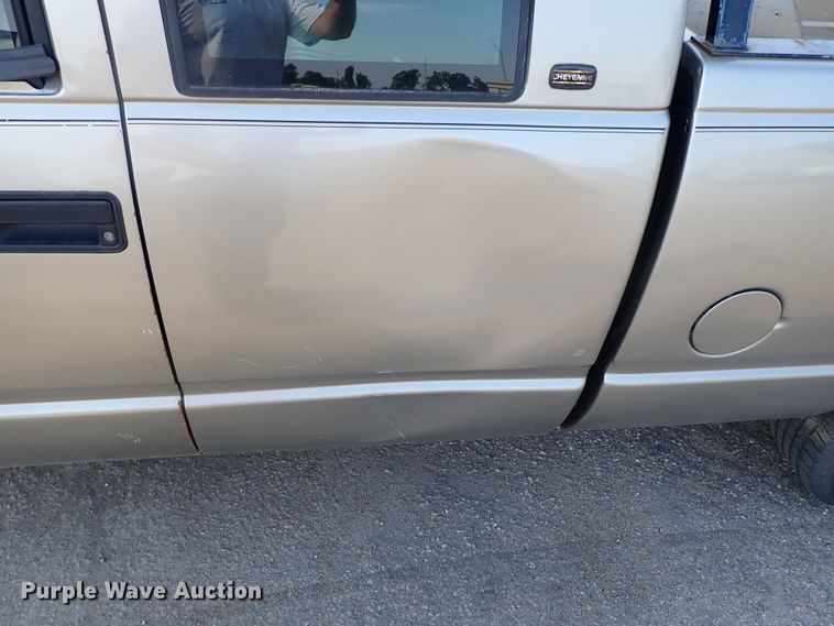 image for item DE1073 1998 Chevrolet C1500 Ext. Cab pickup truck