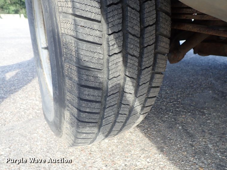 image for item DE1073 1998 Chevrolet C1500 Ext. Cab pickup truck