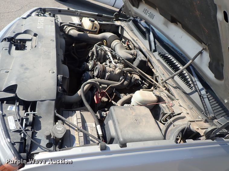 image for item DE1074 2006 Chevrolet Silverado 1500 pickup truck