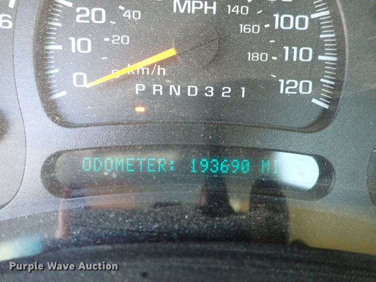 image for item DE1076 2006 Chevrolet Silverado 1500 pickup truck