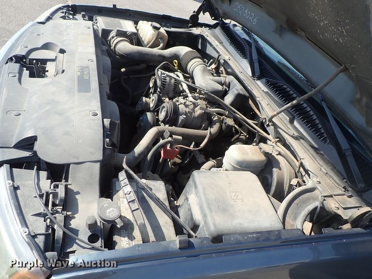 image for item DE1076 2006 Chevrolet Silverado 1500 pickup truck