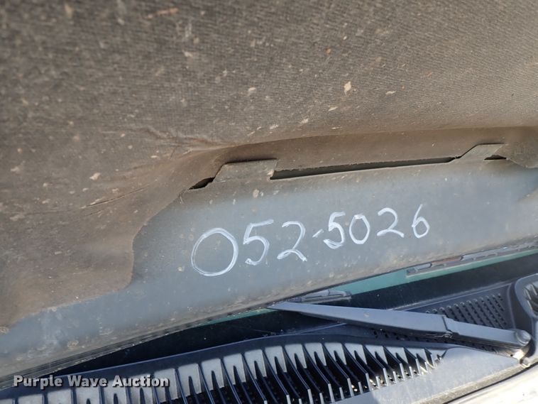 image for item DE1076 2006 Chevrolet Silverado 1500 pickup truck