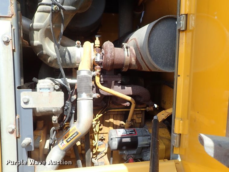 image for item DE1080 2006 John Deere 444J wheel loader