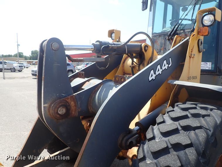 image for item DE1080 2006 John Deere 444J wheel loader