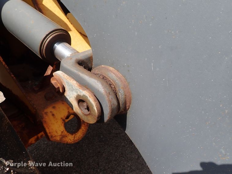 image for item DE1080 2006 John Deere 444J wheel loader