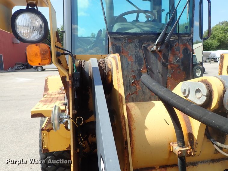 image for item DE1080 2006 John Deere 444J wheel loader