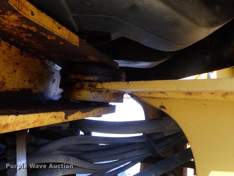 image for item DE1080 2006 John Deere 444J wheel loader