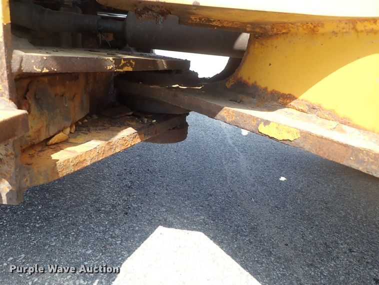 image for item DE1080 2006 John Deere 444J wheel loader