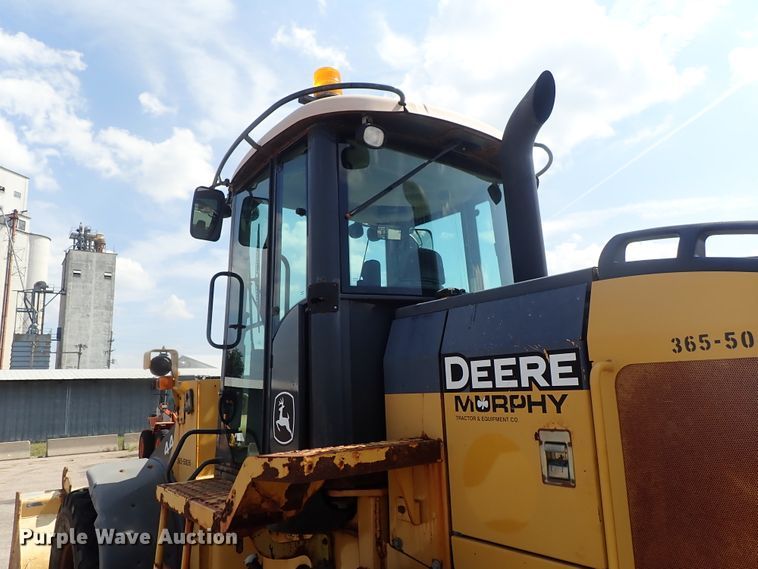image for item DE1080 2006 John Deere 444J wheel loader