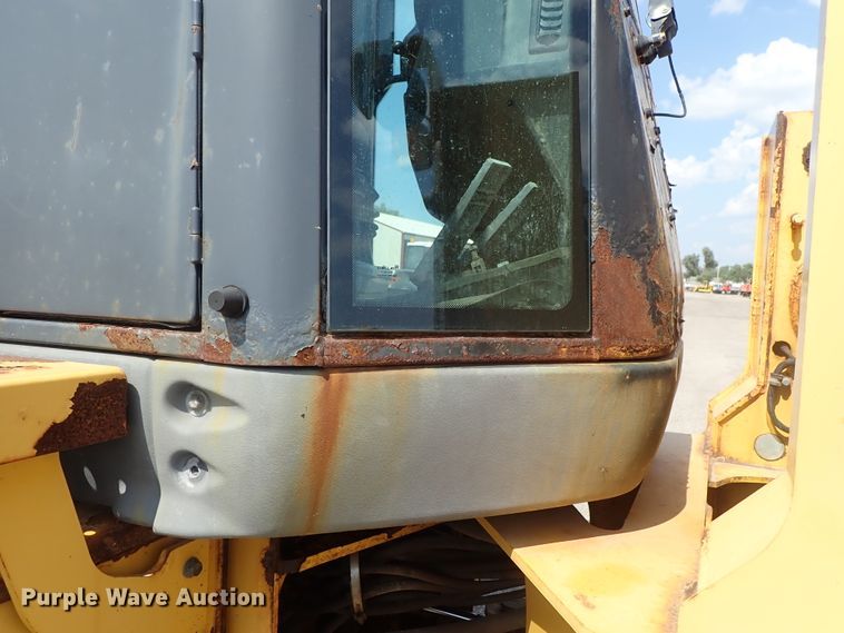 image for item DE1080 2006 John Deere 444J wheel loader
