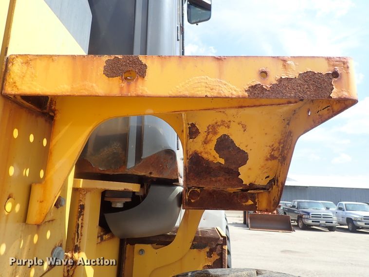 image for item DE1080 2006 John Deere 444J wheel loader