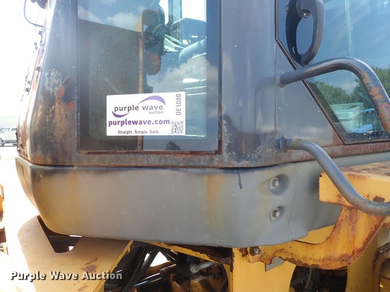 image for item DE1080 2006 John Deere 444J wheel loader