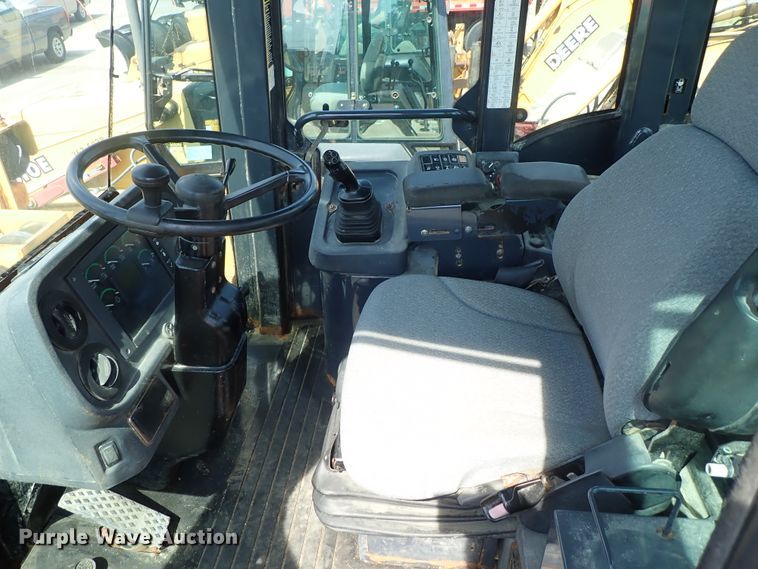 image for item DE1080 2006 John Deere 444J wheel loader