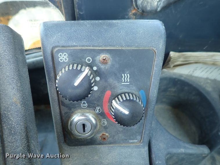 image for item DE1080 2006 John Deere 444J wheel loader