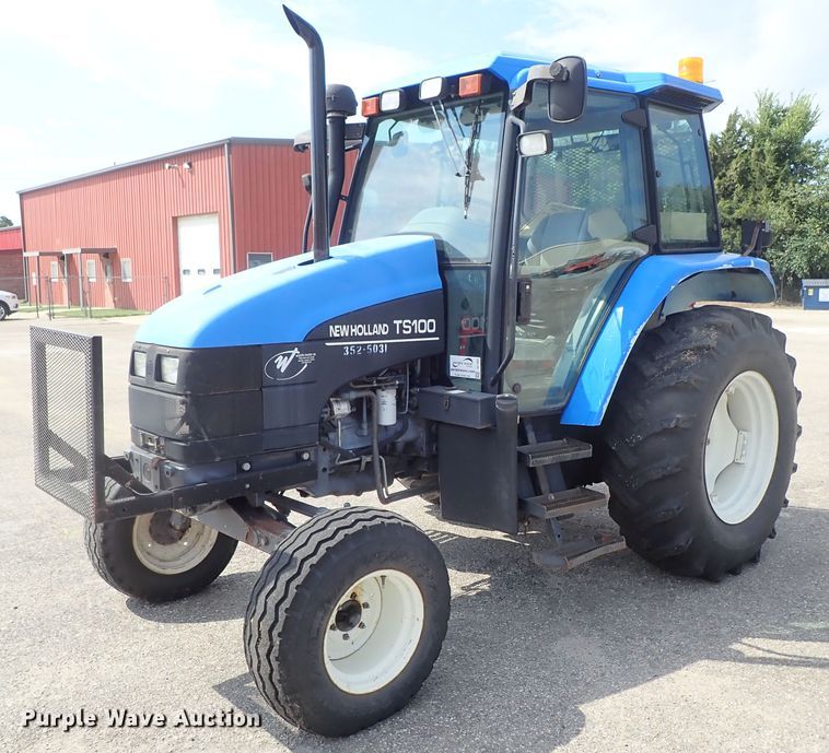 image for item DE1082 2001 New Holland TS100 tractor