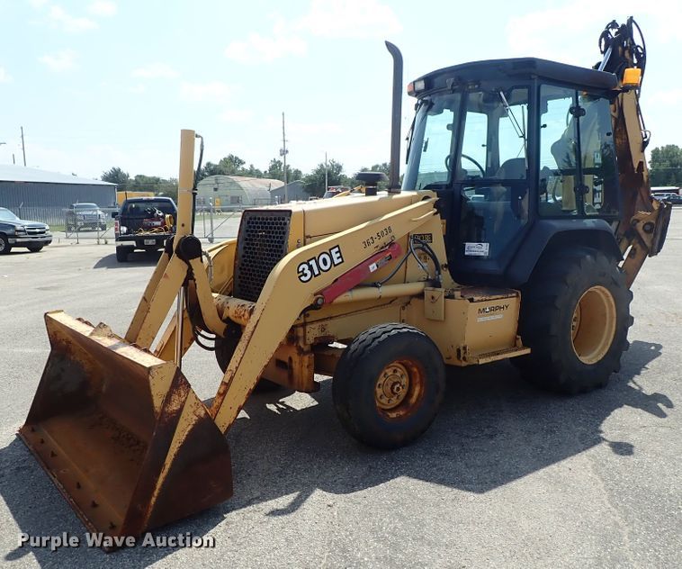 image for item DE1083 1997 John Deere 310E backhoe