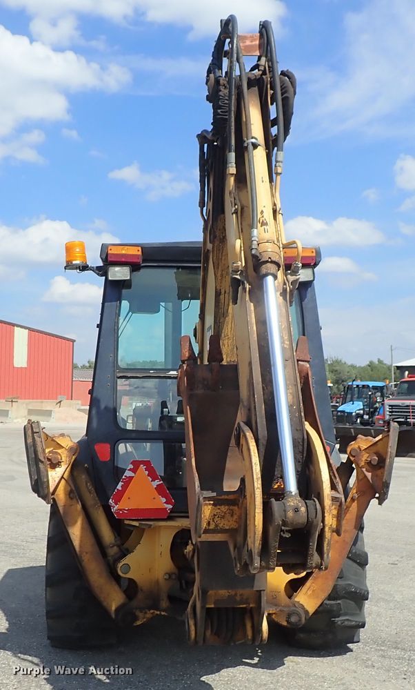 image for item DE1083 1997 John Deere 310E backhoe