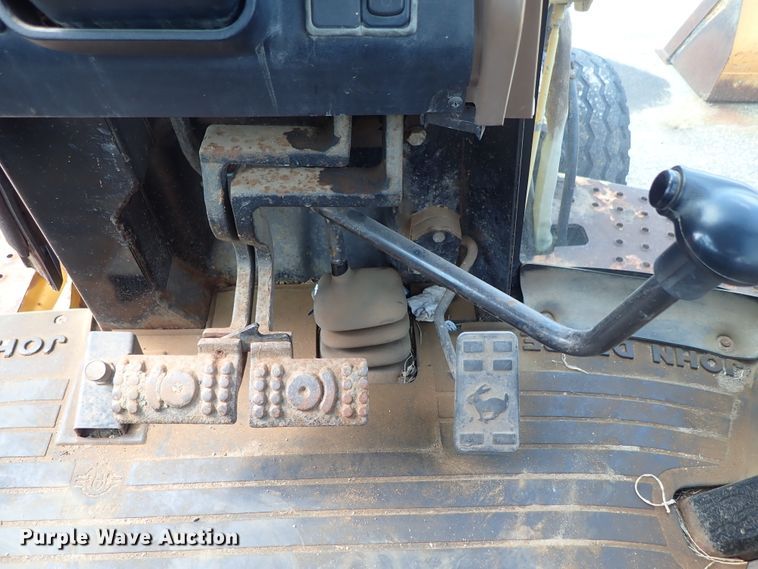 image for item DE1083 1997 John Deere 310E backhoe