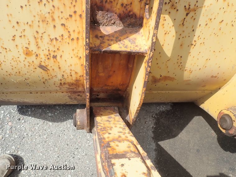 image for item DE1083 1997 John Deere 310E backhoe