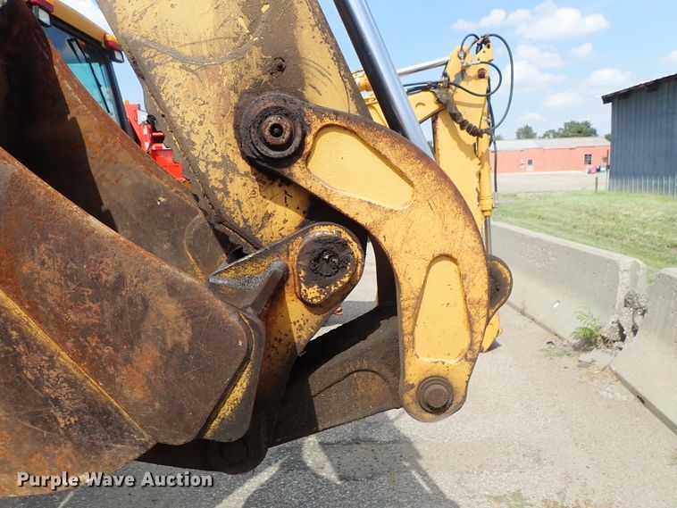 image for item DE1083 1997 John Deere 310E backhoe