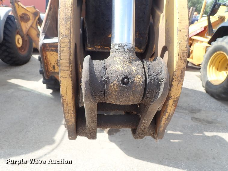 image for item DE1083 1997 John Deere 310E backhoe