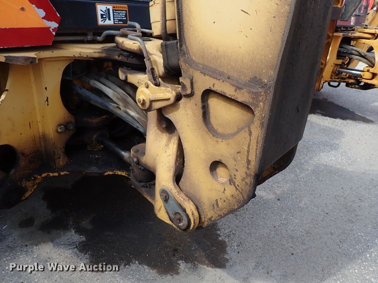 image for item DE1083 1997 John Deere 310E backhoe