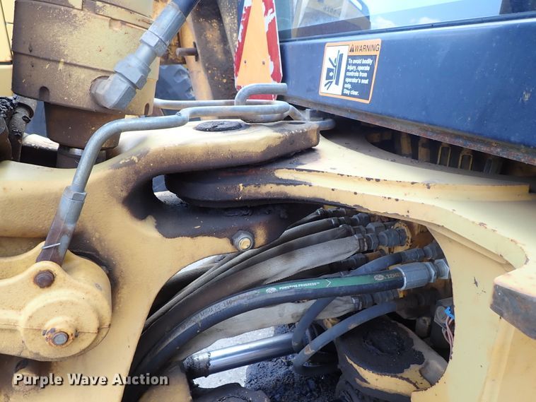 image for item DE1083 1997 John Deere 310E backhoe