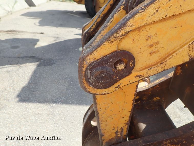 image for item DE1084 1999 John Deere 310E backhoe