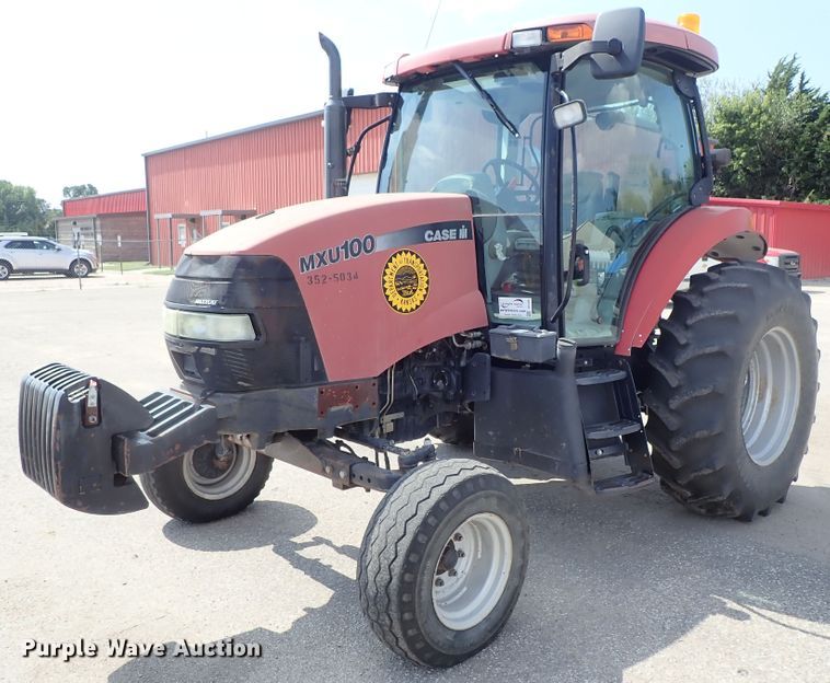 image for item DE1085 2004 Case MXU-100 tractor