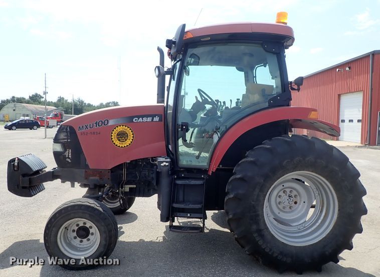 image for item DE1085 2004 Case MXU-100 tractor