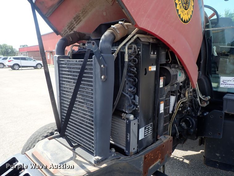 image for item DE1085 2004 Case MXU-100 tractor