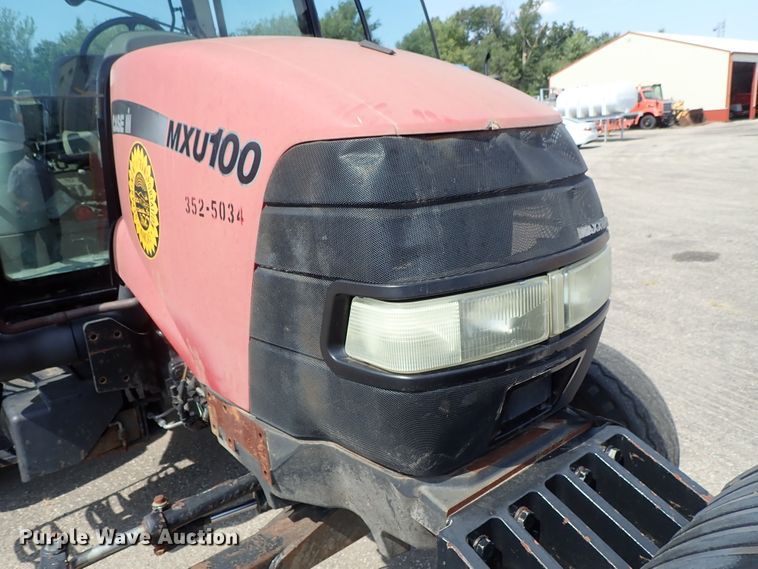 image for item DE1085 2004 Case MXU-100 tractor