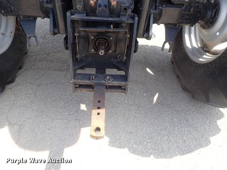 image for item DE1085 2004 Case MXU-100 tractor