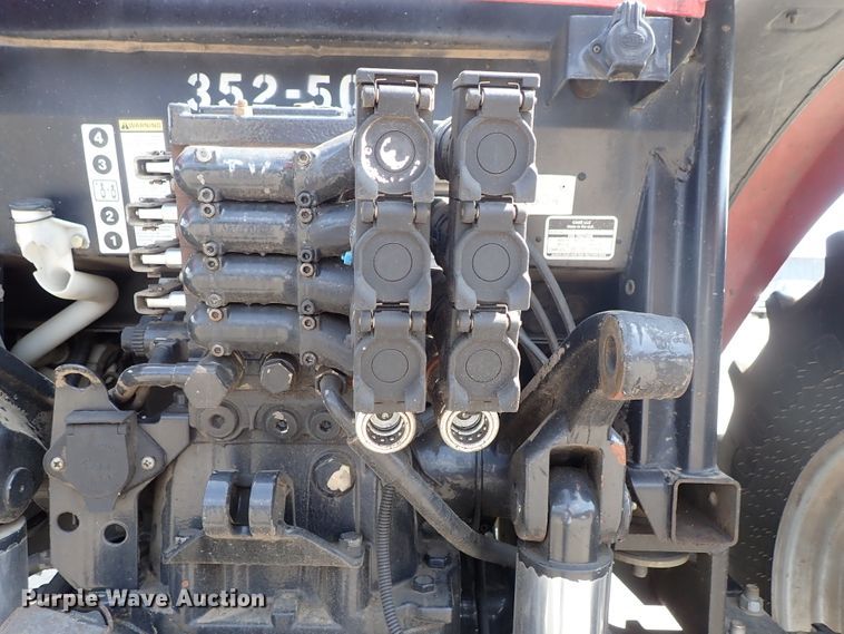 image for item DE1085 2004 Case MXU-100 tractor