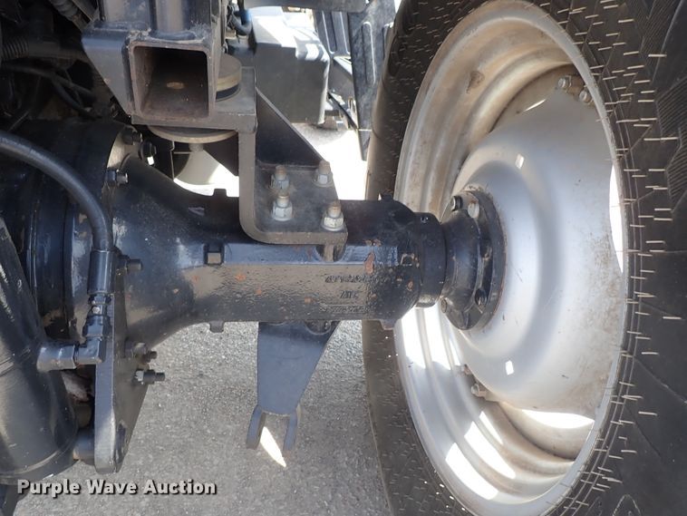 image for item DE1085 2004 Case MXU-100 tractor