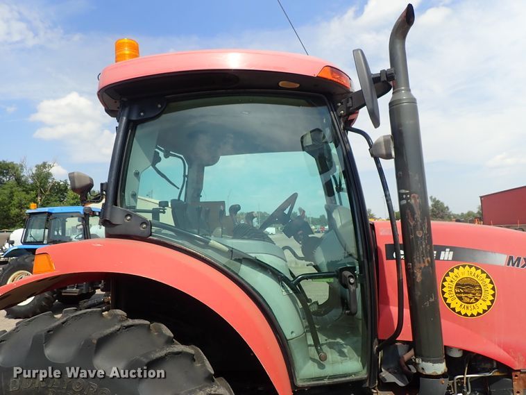 image for item DE1085 2004 Case MXU-100 tractor