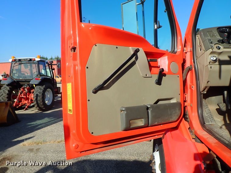 image for item DE1086 2003 Sterling LT7501 dump truck