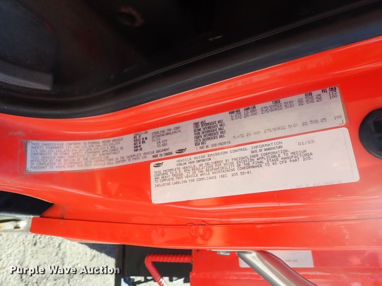 image for item DE1086 2003 Sterling LT7501 dump truck