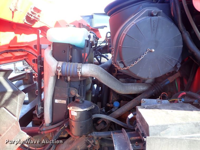 image for item DE1086 2003 Sterling LT7501 dump truck